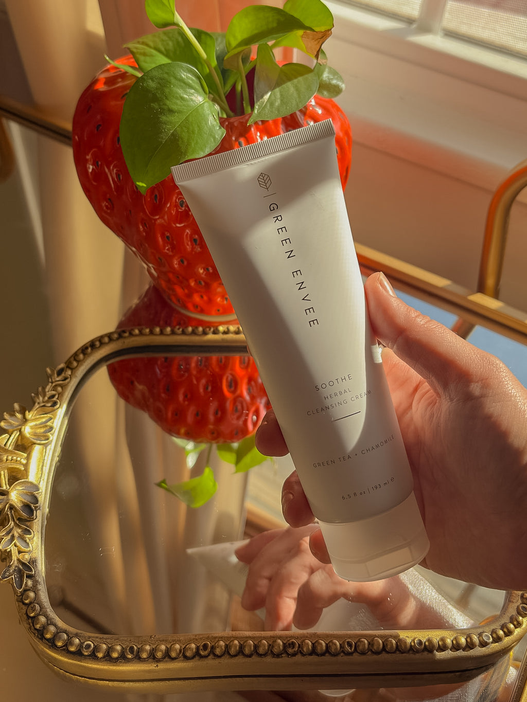 Green Envee Soothe Herbal Cleansing Cream