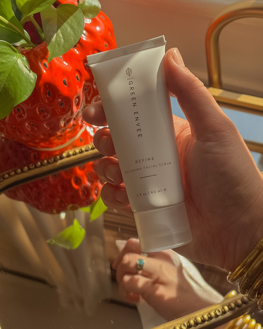 Green Envee Refine Polishing Facial Scrub