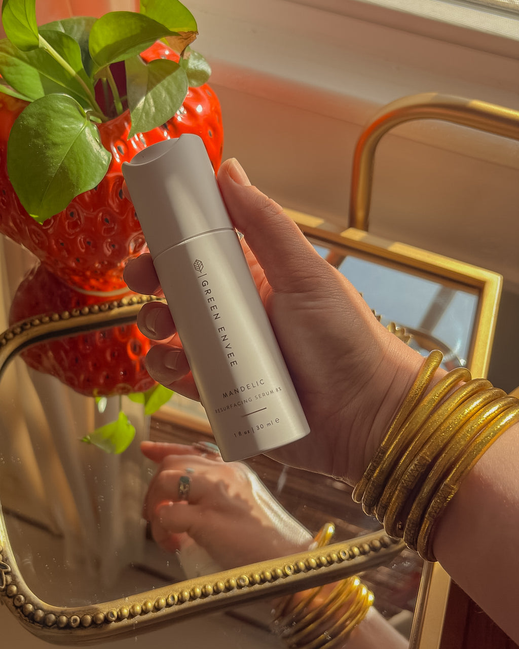 Green Envee Mandelic Resurfacing Serum 8%